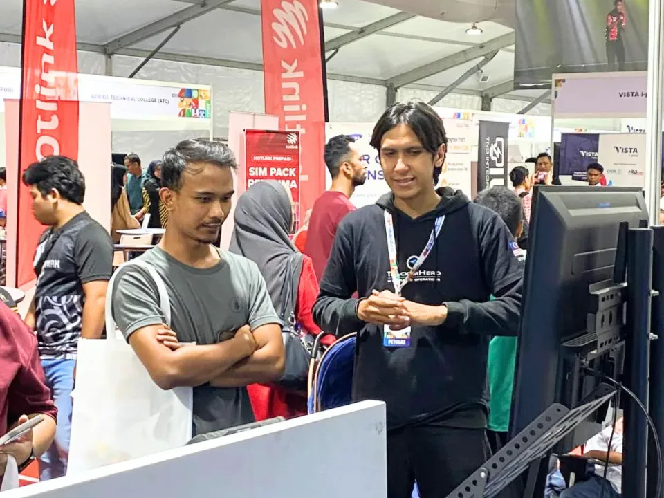 Gerai TrackerHero di Hari TVET Negara 2026